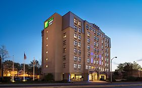 Holiday Inn Express Cambridge Ma